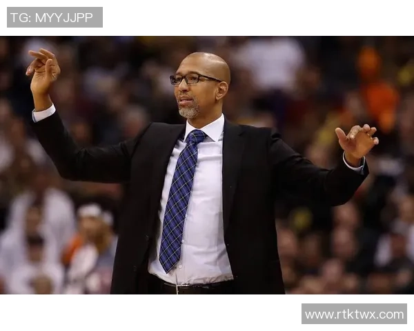 黄蜂主帅回应外界质疑：三球不仅仅是得分机器 他的能力更为全面